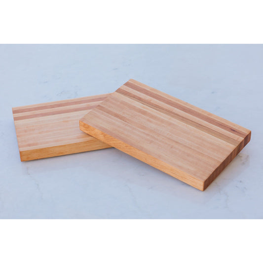 Large Hardwood (Hard Maple and Hickory) Cutting BOARD. Approx. 17"x10.5"x1.5"