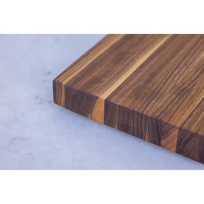 Small Hardwood (Walnut) Cutting BOARD. A perfect Christmas gift. Approx. 10"x9"x1.25"